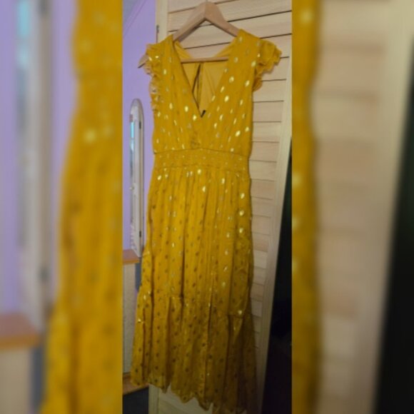 Lulus Cause to Celebrate Yellow and Gold Dot Ruffled Tiered Midi Dress (M) - Picture 5 of 8
